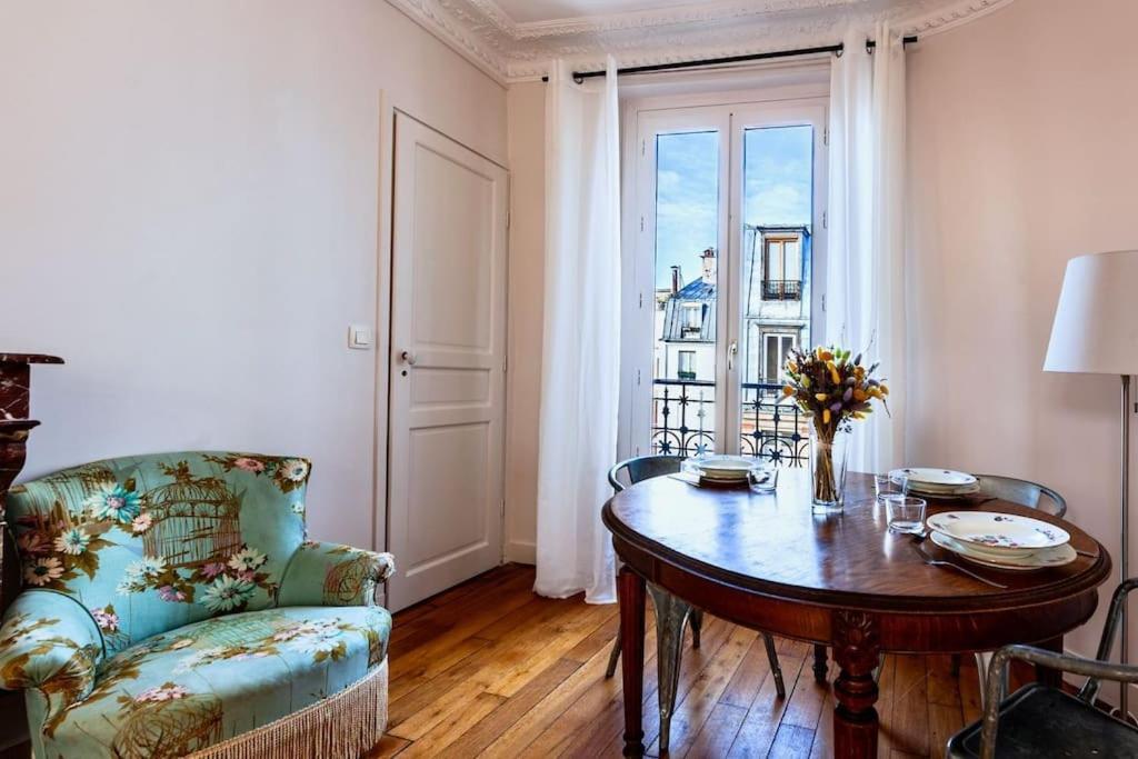 Charmant Appartement Au Coeur De Paris Exteriör bild